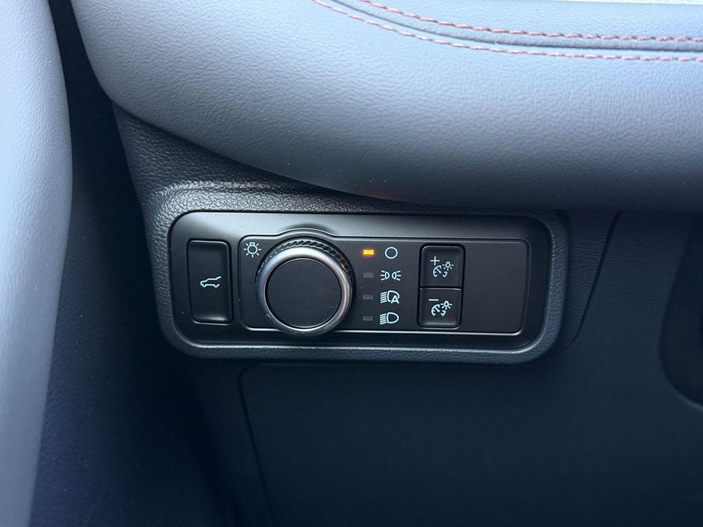 2026 FORD EXPLORER ACTIVE 缩略图 20