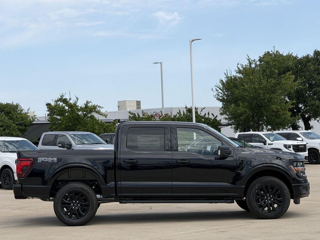 صورة 3 لـ 2026 FORD F-150 XLT