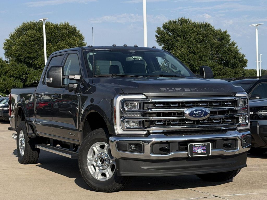 2026 FORD F-250 XLT — фото 2