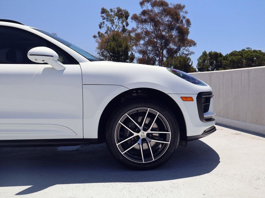 صورة مصغرة 11 لـ 2026 Porsche MACAN