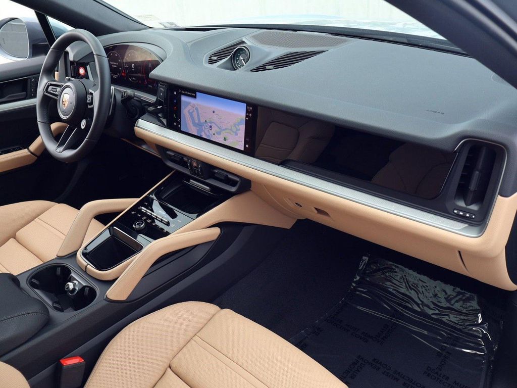صورة مصغرة 25 لـ 2026 Porsche CAYENNE