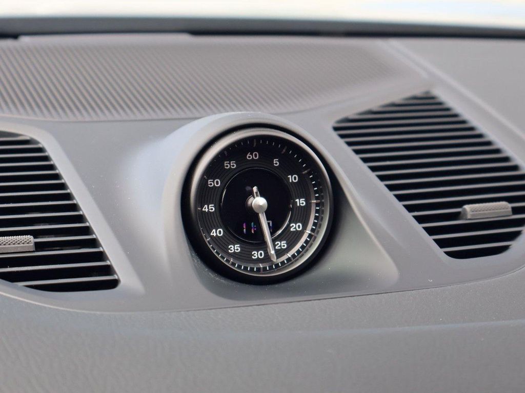 صورة مصغرة 27 لـ 2026 Porsche CAYENNE