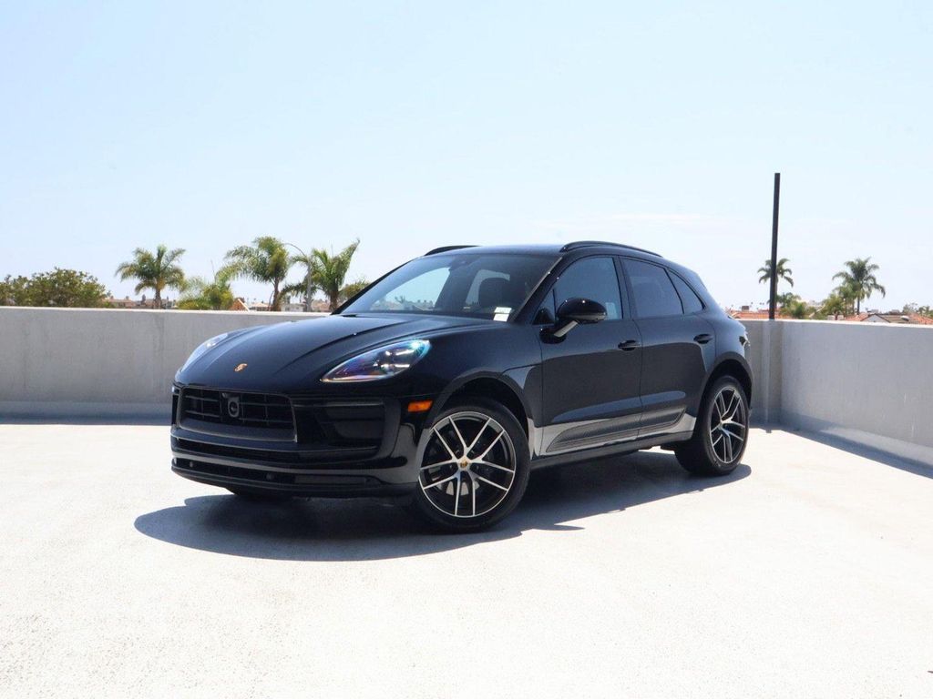 2026 Porsche Macan T