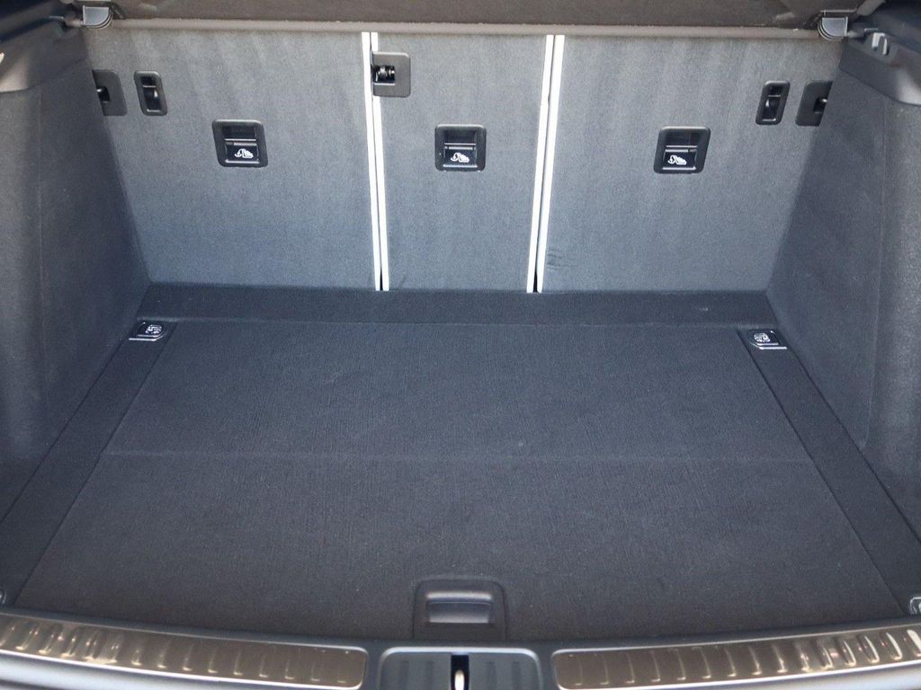 صورة مصغرة 22 لـ 2025 Porsche MACAN
