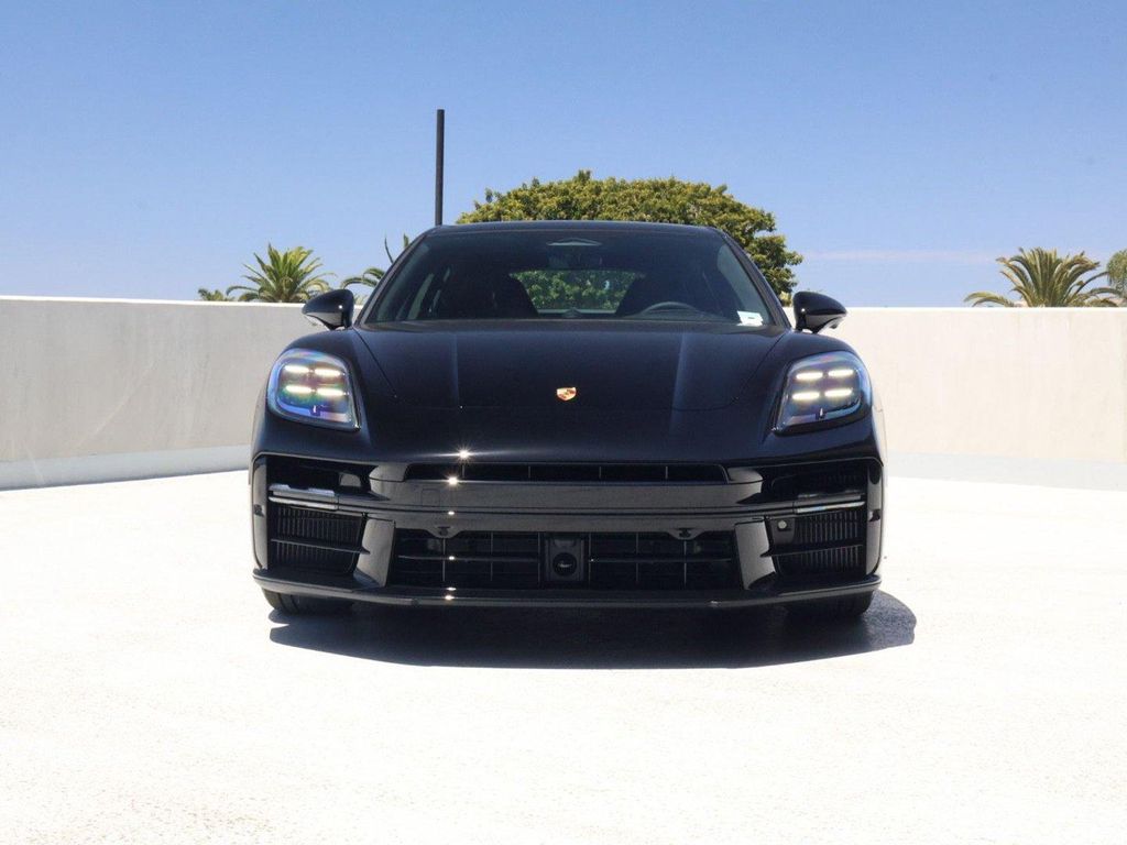 صورة 6 لـ 2026 Porsche PANAMERA GTS