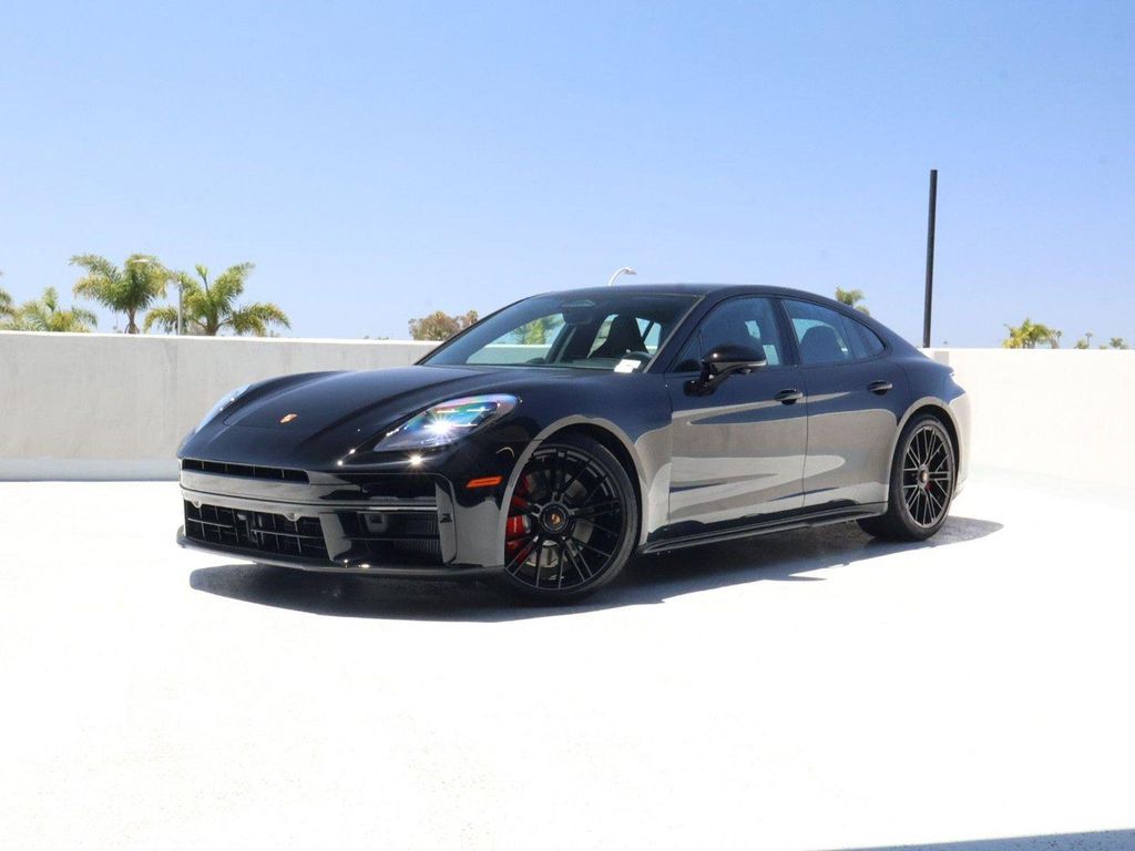 New 2026 Porsche Panamera GTS