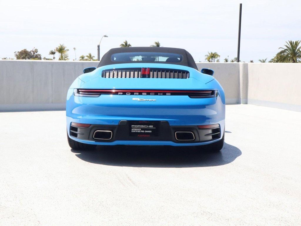 صورة مصغرة 11 لـ 2023 Porsche 911 CARRERA