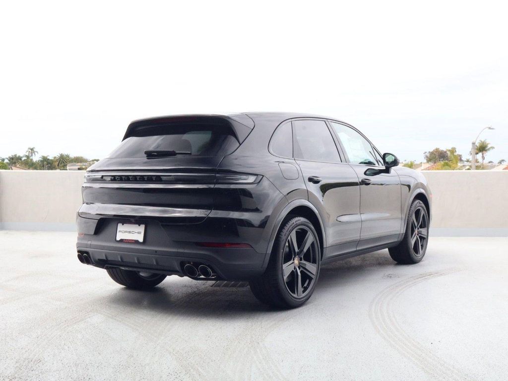 PORSCHE CAYENNE - 9