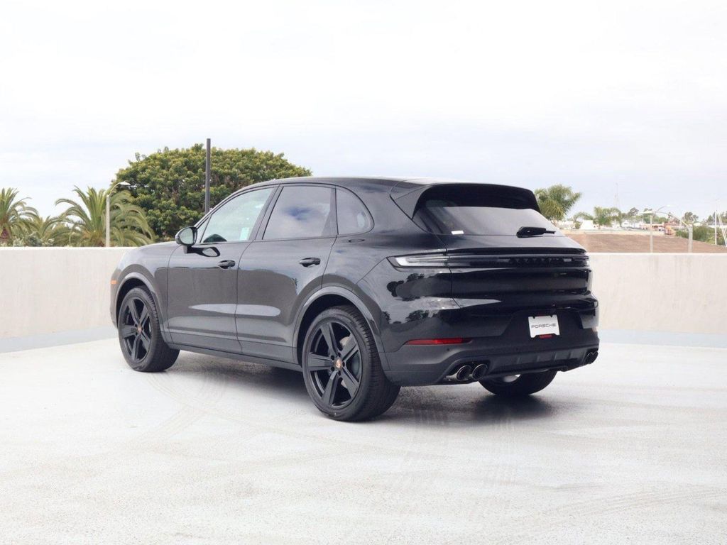 PORSCHE CAYENNE - 3