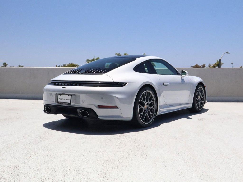 2026 Porsche 911 911 CARRERA S 照片 9