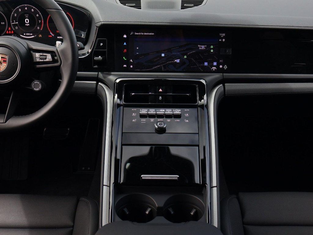 2026 Porsche PANAMERA RWD — миниатюра 20