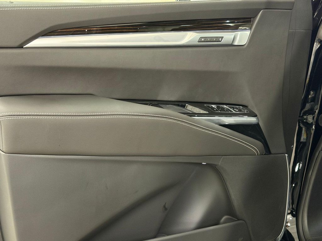 2026 Cadillac ESCALADE ESV LUXURY 照片 13