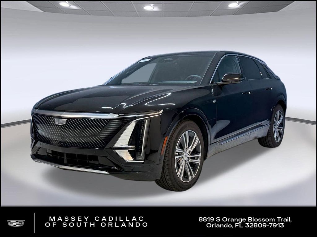New 2026 Cadillac LYRIQ Premium Luxury