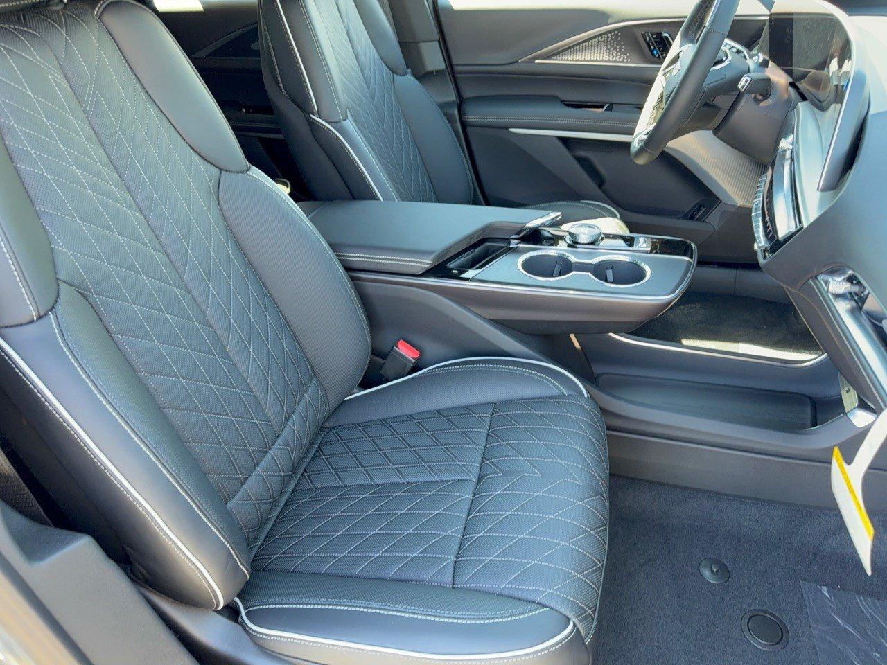 2027 Cadillac LYRIQ SIGNATURE SPORT — миниатюра 30