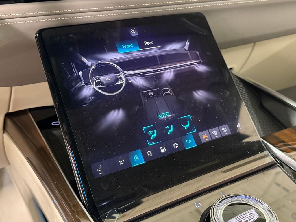 2026 Cadillac ESCALADE SPORT PLATINUM 缩略图 31