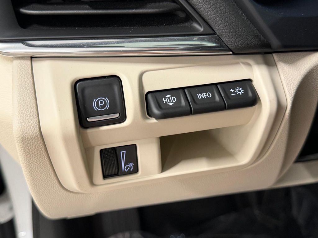 2023 Cadillac CT4 PREMIUM LUXURY — миниатюра 32