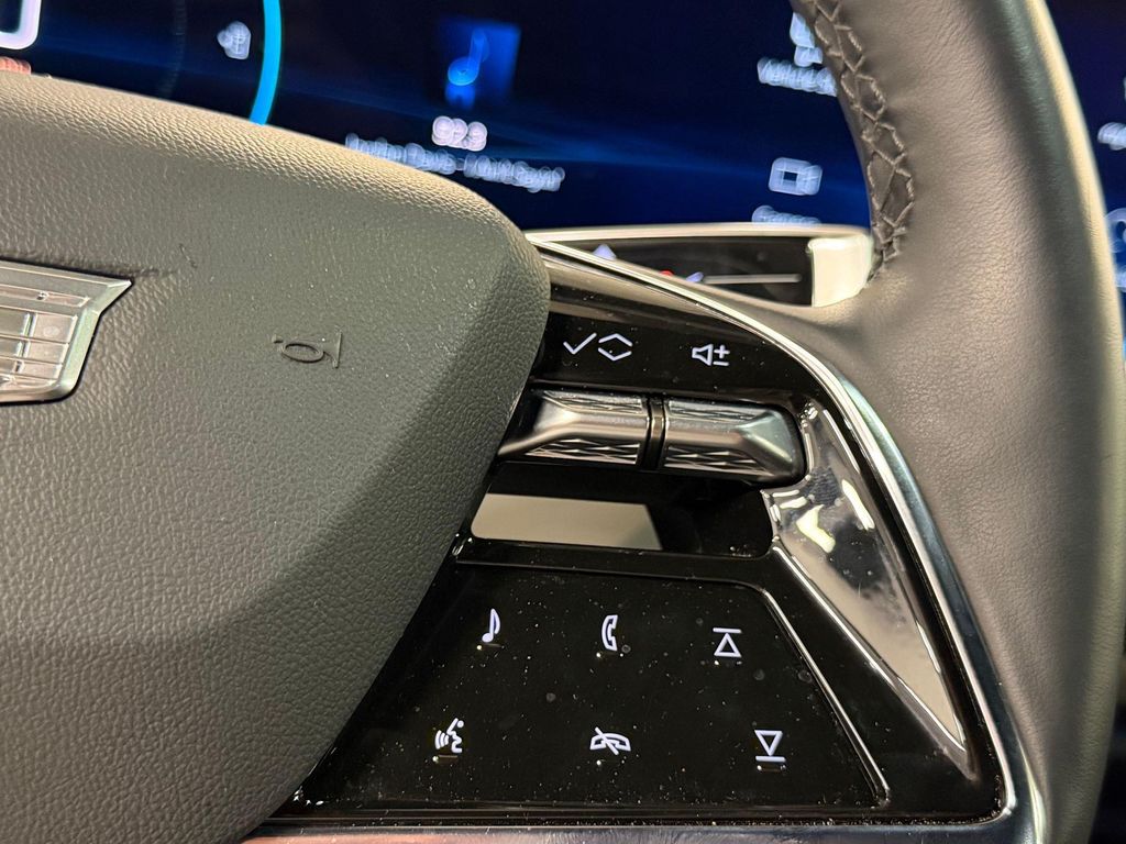 2026 Cadillac VISTIQ LUXURY 照片 15