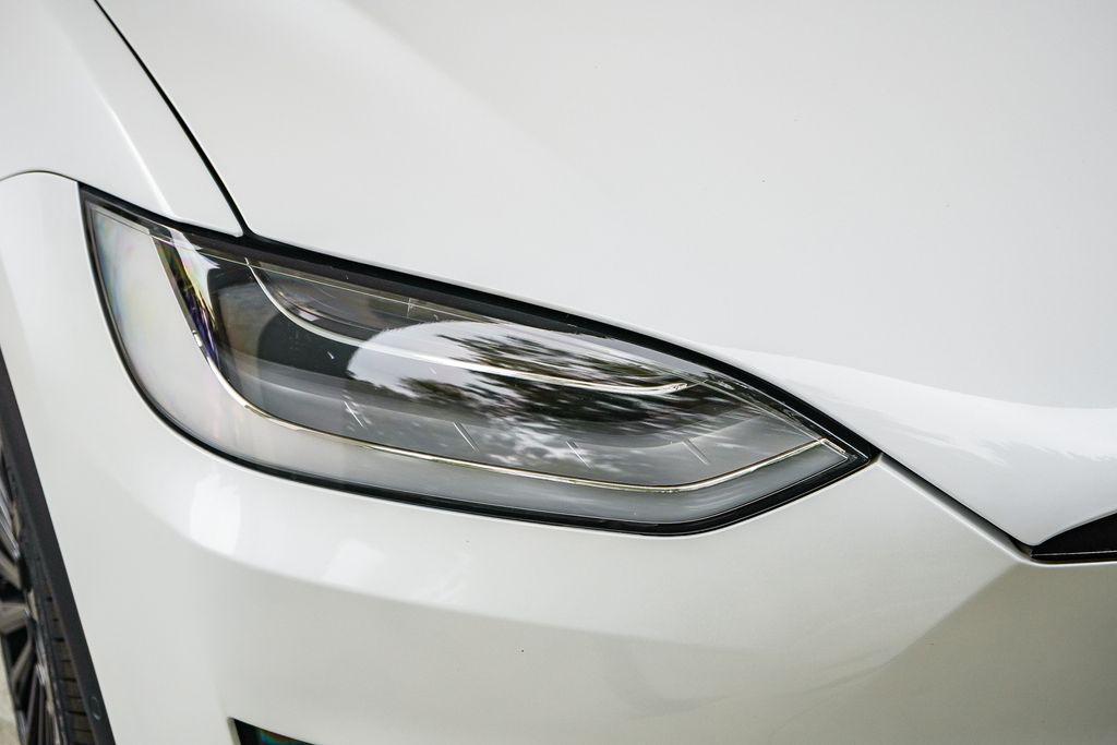 2022 Tesla MODEL X PLAID TRI MOTOR ALL-WHEEL DRIVE — фото 8