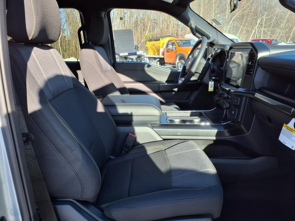 2025 FORD F-150 STX — фото 8