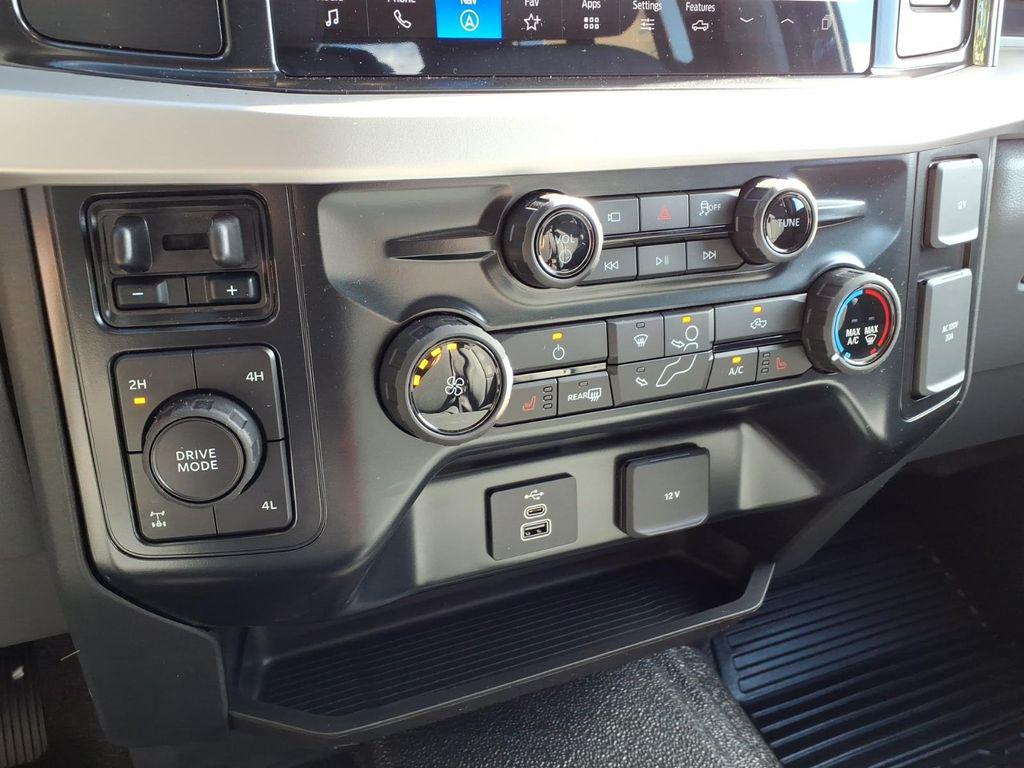 2027 FORD F-250 XLT 缩略图 24