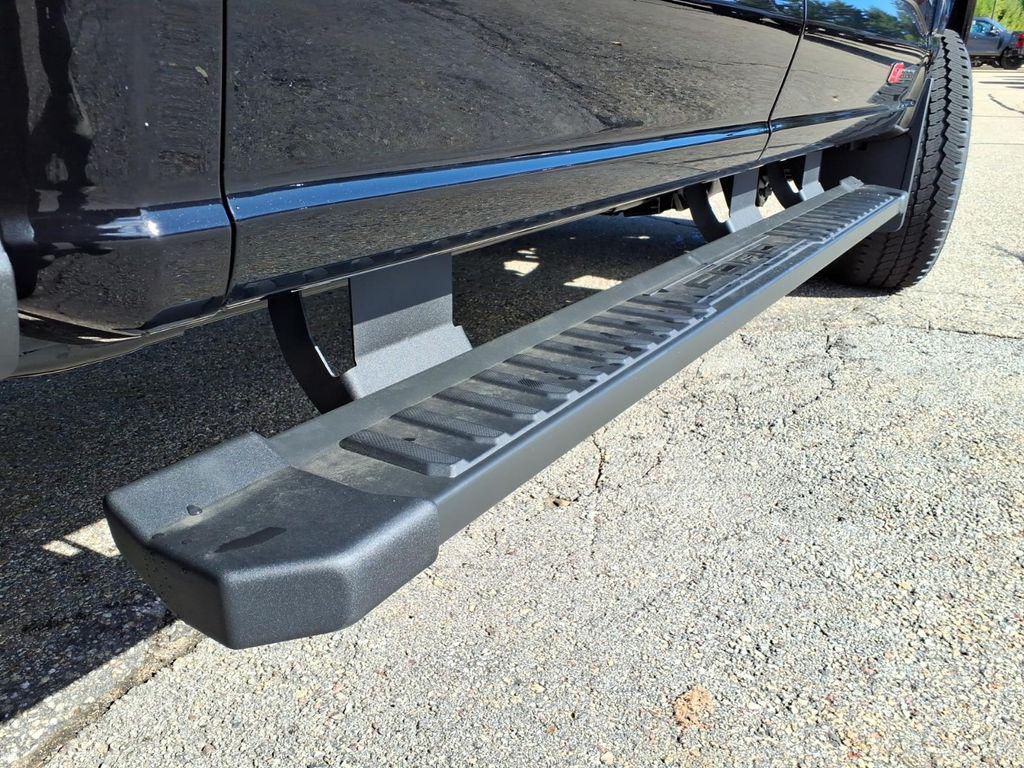 2027 FORD F-250 XLT 照片 13