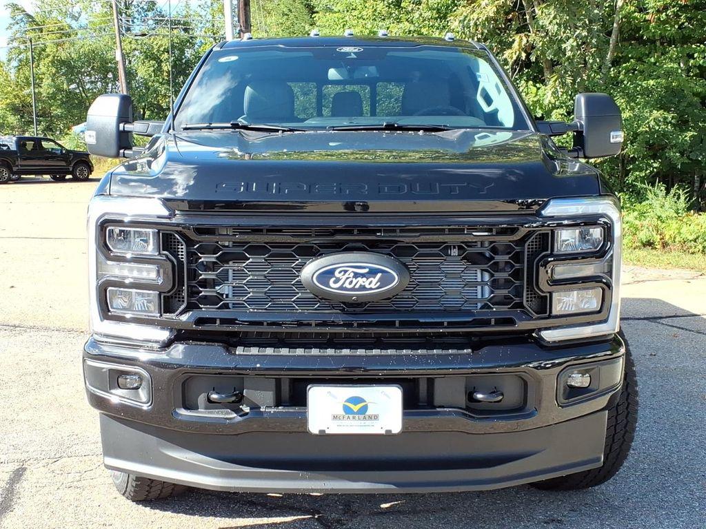 2027 FORD F-250 XLT 照片 3