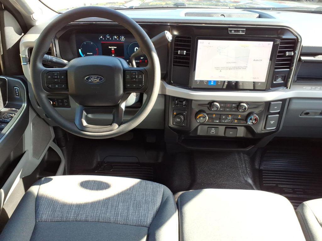 2027 FORD F-250 XLT 缩略图 20
