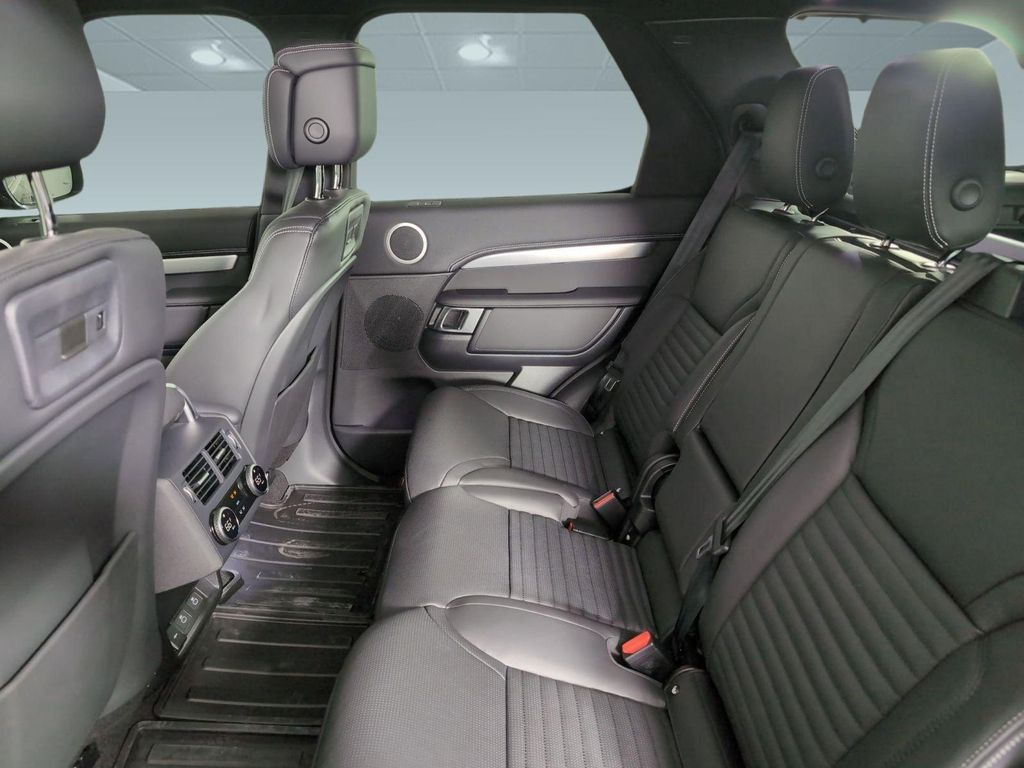 صورة مصغرة 18 لـ 2025 LAND Rover DISCOVERY P360 DYNAMIC SE