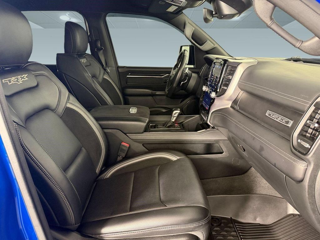 صورة مصغرة 23 لـ 2022 RAM 1500 TRX