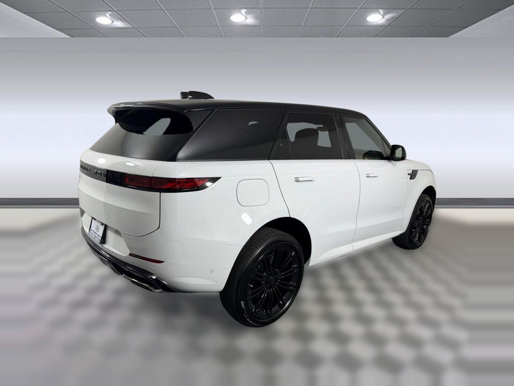 2026 LAND Rover RANGE ROVER SPORT SE — фото 9