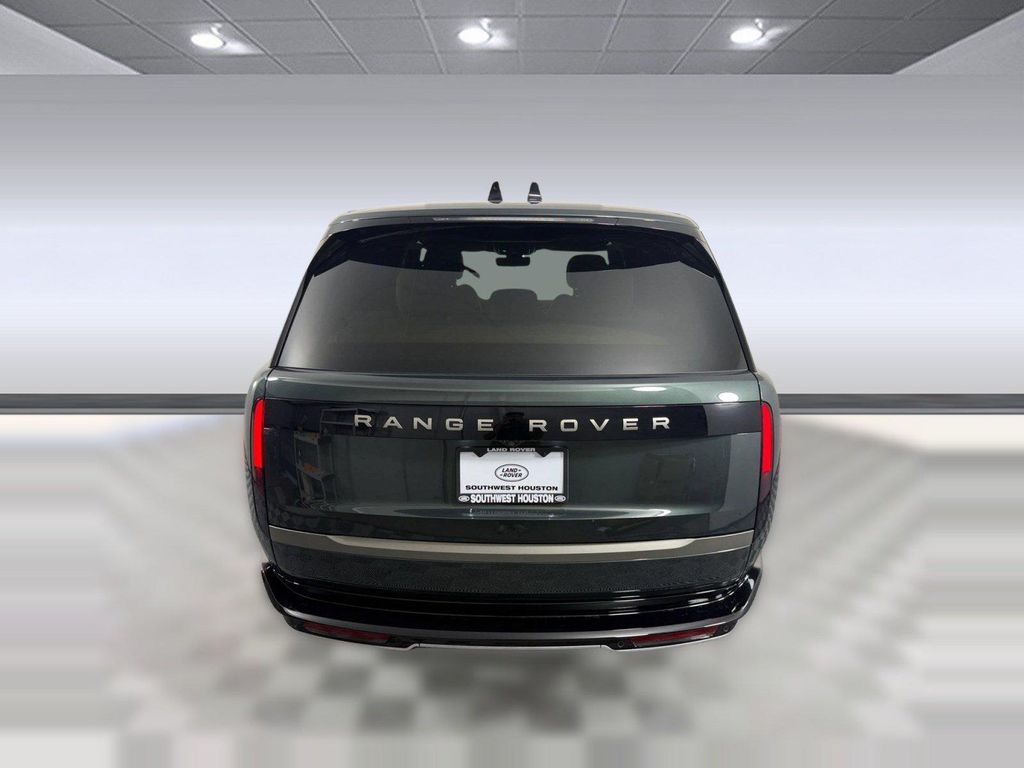 2026 LAND Rover RANGE ROVER P400 SE — фото 10