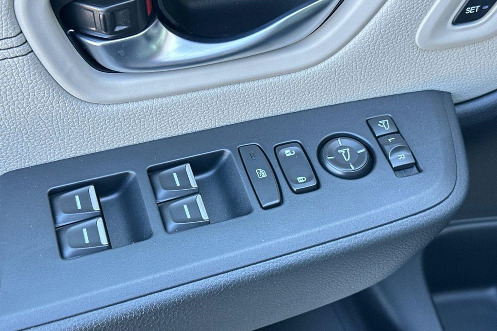 2026 Honda PILOT TOURING 8-PASSENGER — миниатюра 13