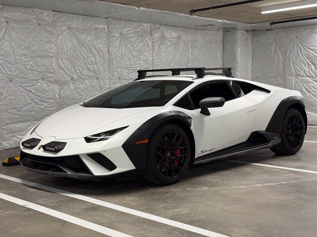 2023 Lamborghini Huracan Sterrato