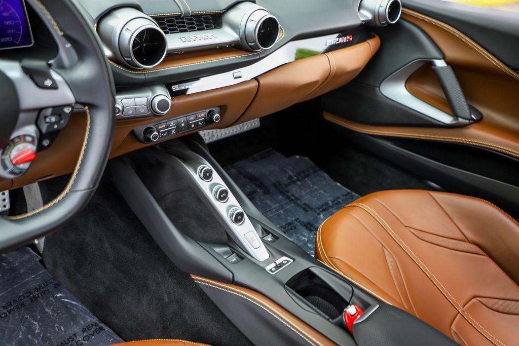 صورة مصغرة 20 لـ 2021 Ferrari 812 GTS BASE