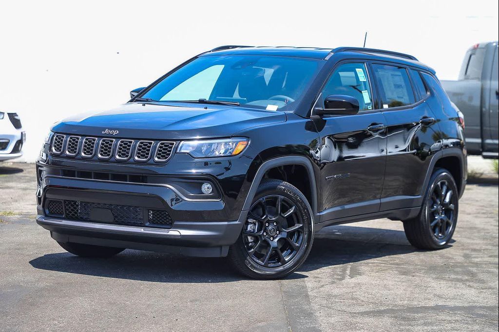 New 2026 Jeep Compass Latitude