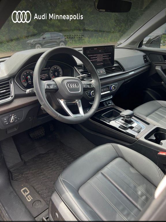صورة 2 لـ 2024 AUDI Q5 40 PREMIUM PLUS