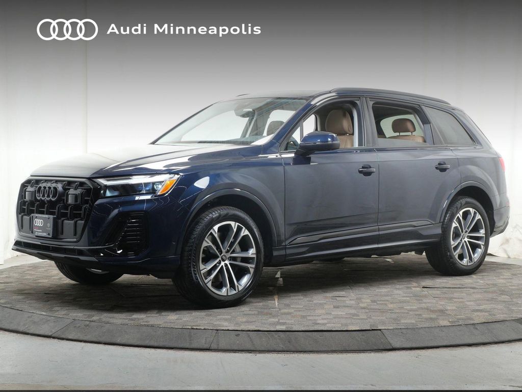 New 2026 Audi Q7 45 Premium