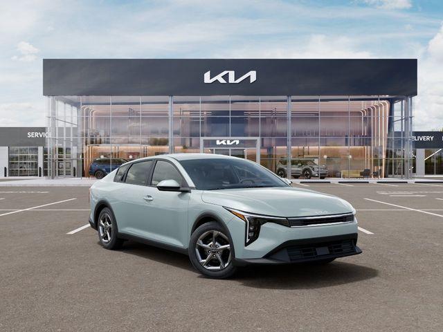 New 2026 Kia K4 LXS