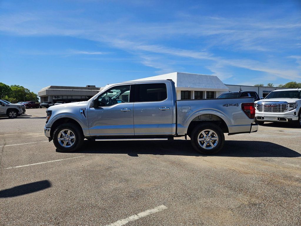 FORD F-150 XLT - 2