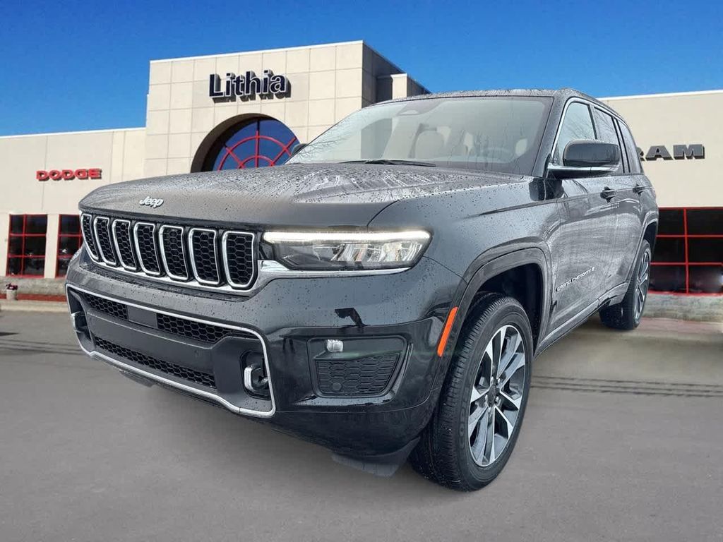 New 2025 Jeep Grand Cherokee Overland