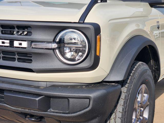 FORD BRONCO - 7