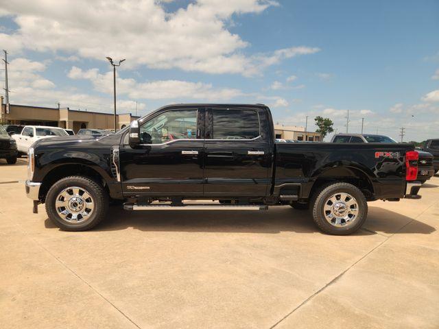 2026 FORD F-250 LARIAT — фото 3