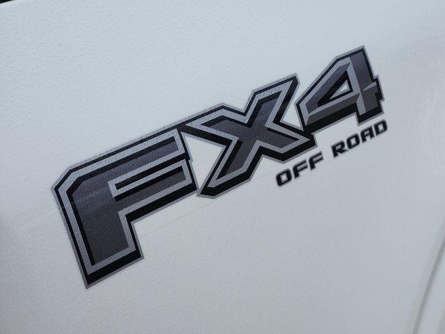 FORD F-150 LARIAT - 9