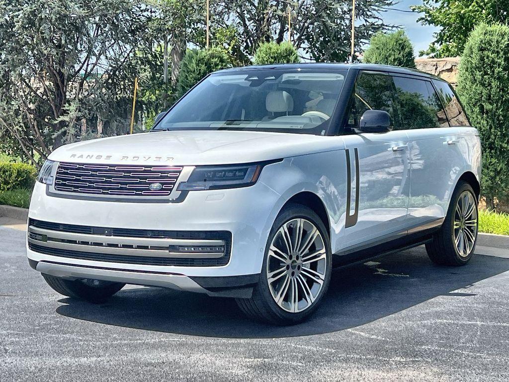 New 2026 Land Rover Range Rover P530 SE 7 Seat
