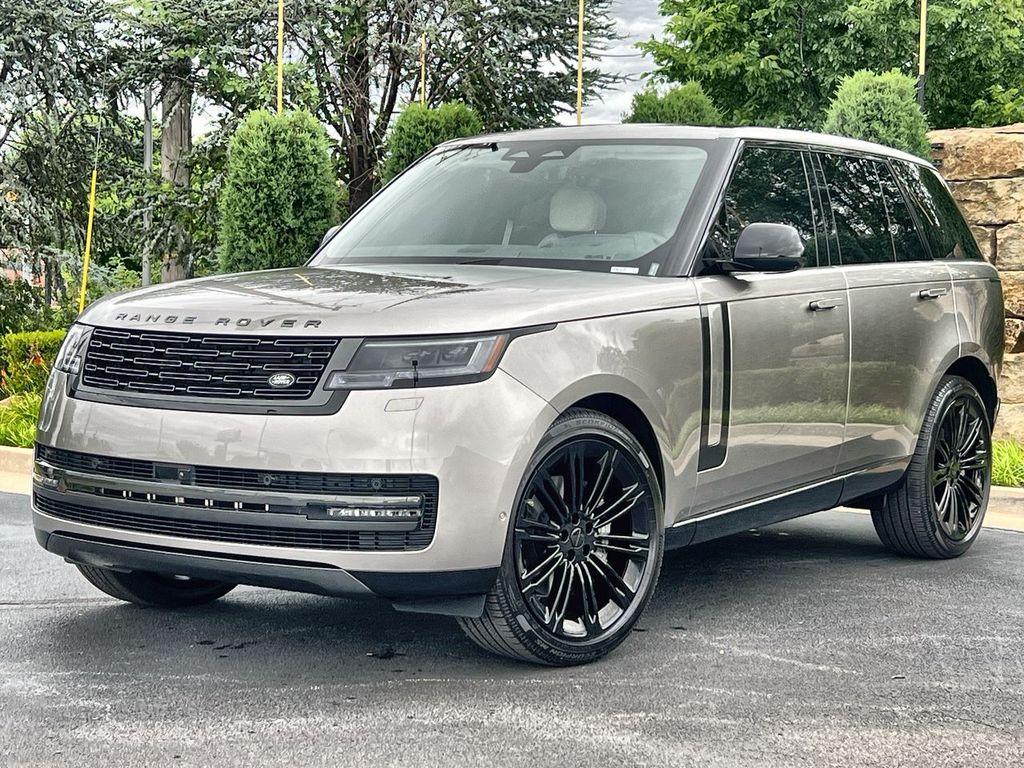 New 2026 Land Rover Range Rover P400 SE