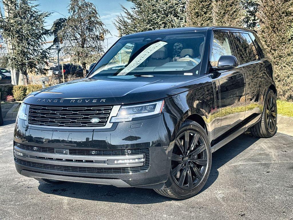New 2026 Land Rover Range Rover P530 SE 7 Seat