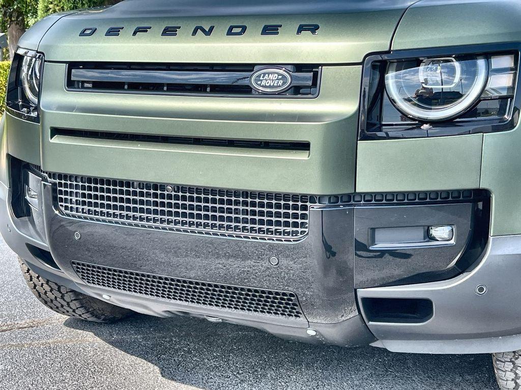 2026 LAND Rover DEFENDER P300 S — миниатюра 9