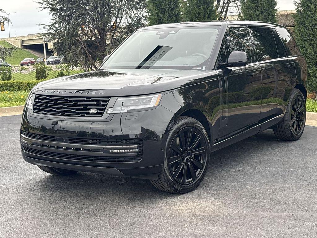 New 2026 Land Rover Range Rover P400 SE 7 Seat