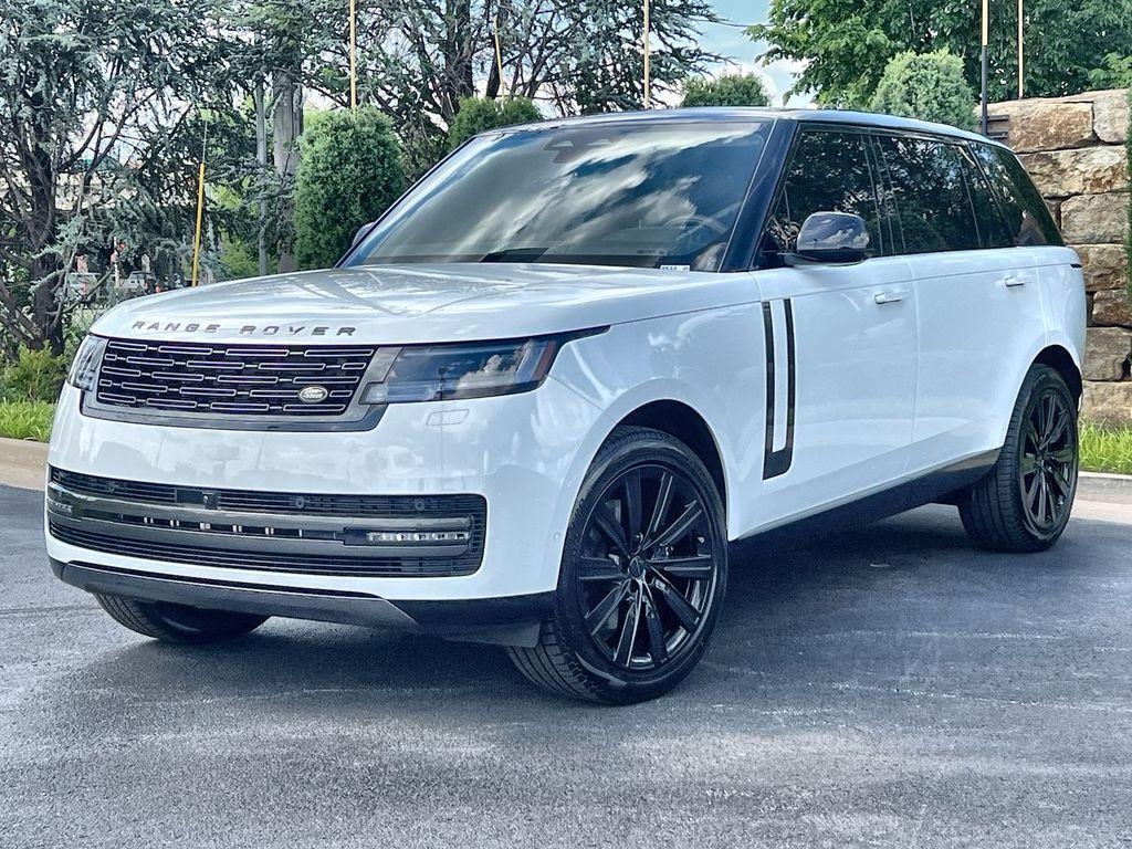 New 2026 Land Rover Range Rover P400 SE 7 Seat