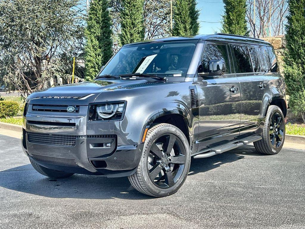 New 2026 Land Rover Defender P400 X-Dynamic SE